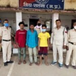 नशीली-दवाइयों-का-तस्कर-चढ़ा-पुलिस-के-हत्थे-–-जप्त-की-गई-210-शीशी-कफ-सिरप 